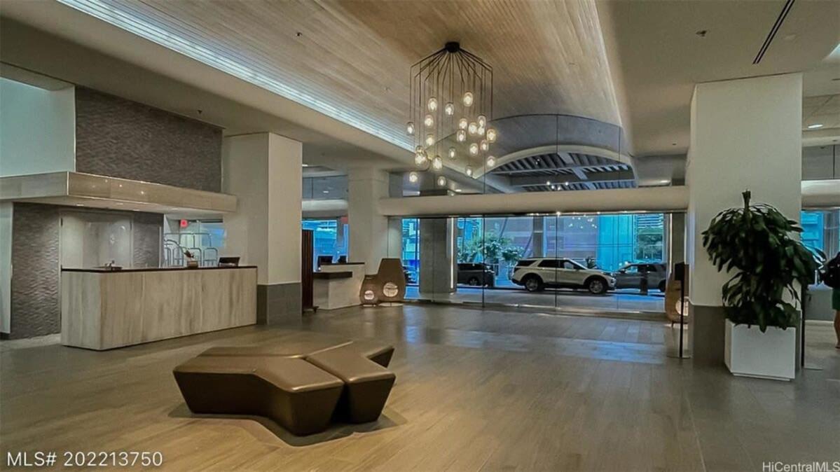 Apartment Beautiful At Ala Moana 1330 Honolulu